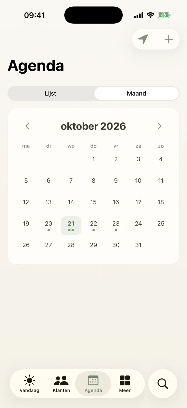 Maandkalender met gemarkeerde dagen.